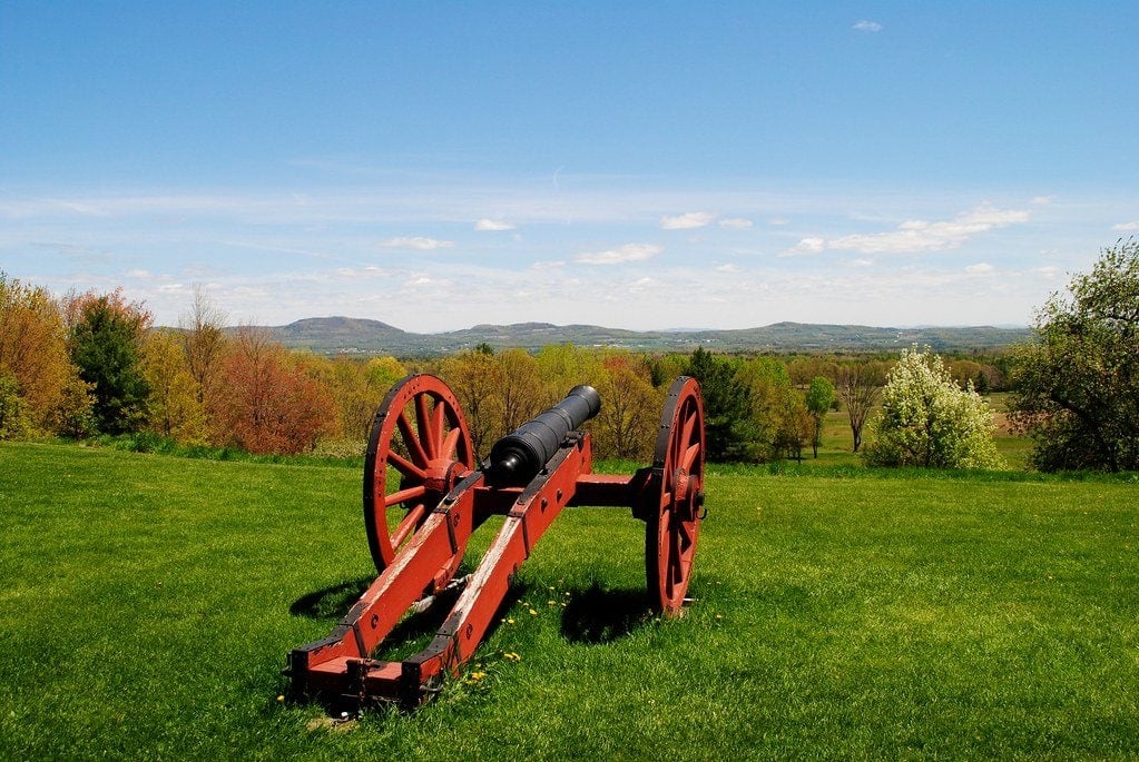 Cannon outside Saratoga National Monument